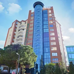 Hotel Jolly, Lezhe